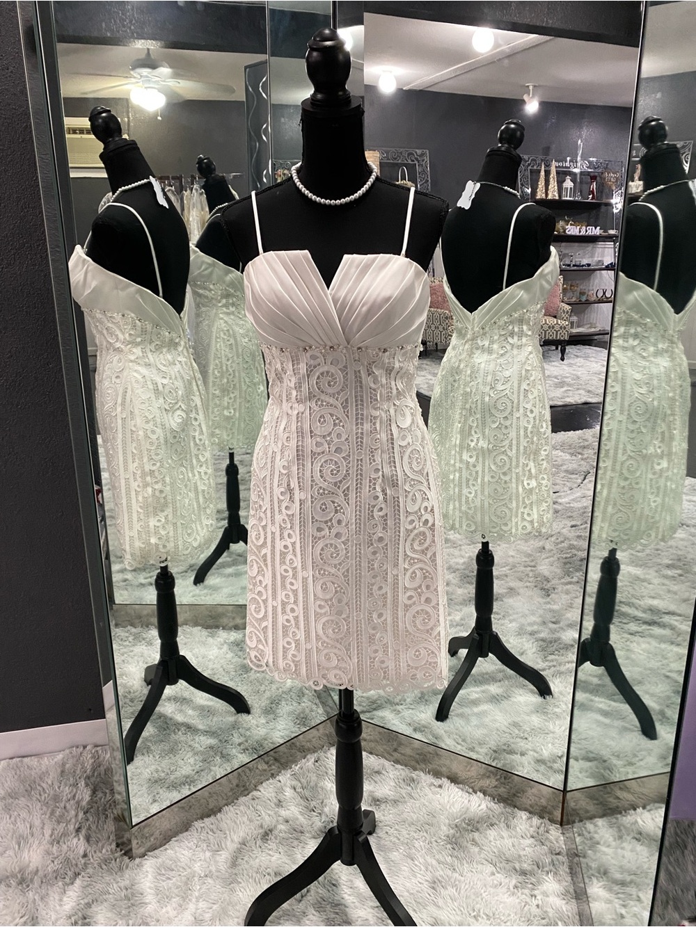Dere Kiang #11067 White Lace Pleated Bust Mini Dress